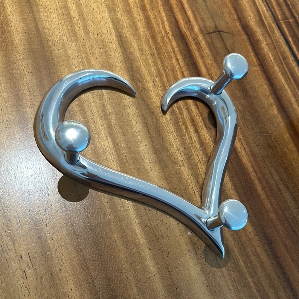 Heart Wall Hook Hanger Silver